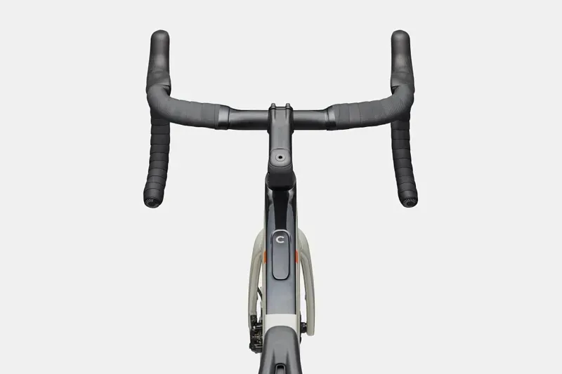 Cannondale Synapse Carbon 4 Endurance Bike in Chalk-2