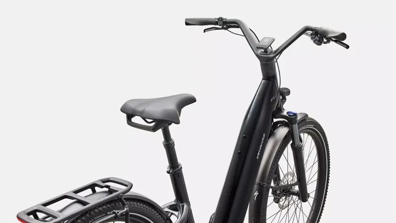 Specialized Turbo Como 4.0 E-Hybrid Bike in Gloss Metallic Dark Navy-3